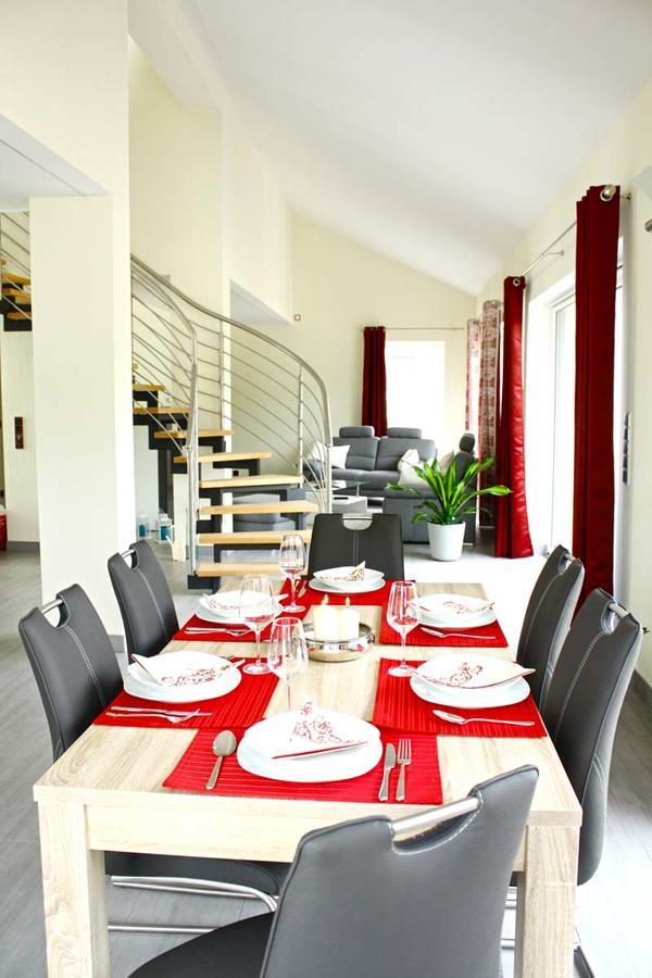 Ferienhaus Sonnenschein มัลโชว์ ภายนอก รูปภาพ